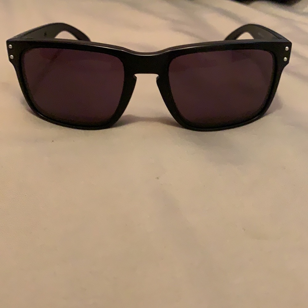 Oakley Holbrook men’s glasses